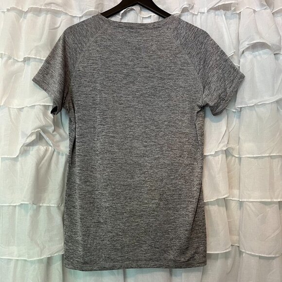 Danskin Performance Heather Gray V Neck Shirt - Size XL - Picture 8 of 8